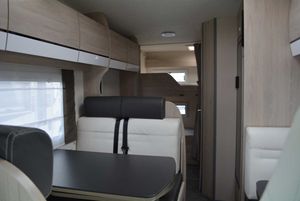 Autocaravana Chausson C656 2020, 7 Plazas, Manual, Diésel Euro 3, 9000 kg de Peso Bruto Vehicular, Usada - Product Image 6