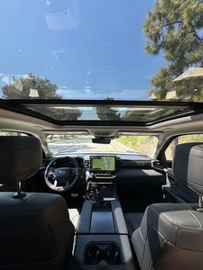 TOYOTA TUNDRA 2022, Caja de Cambios Automática, Cámara Trasera, Motor Inteligente de 8L, Portaequipajes de Aleación de Aluminio - Product Image 4