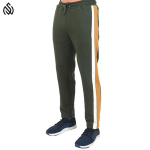 Best Quality Light <b>Weight</b> Men's Tracksuit 100% Cotton <b>Stand</b> Collar Design Breathable and Winter Solid Pattern - Product Image 5