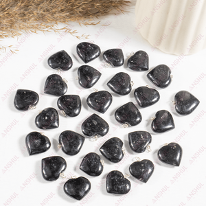 Colgante de Corazón de Cristal de Turmalina Negra Natural para Meditación, Yoga y Moda - Product Image 2