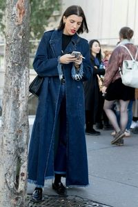 Veste en jean longue classique pour femmes Chic surdimensionné palangre polyvalent genou à la mode superposition essentiel Vintage Streetwear - Product Image 3