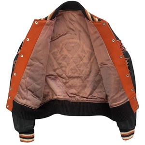 Chaquetas universitarias de lona estirables cómodas y ligeras para adultos Soporte de diseño único Logotipo personalizado OEM para la universidad de otoño - Product Image 1