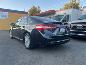 Toyota Avalon Hybride XLE Touring FWD 2015, Jantes en Alliage d'Aluminium, Turbo, Boîte de Vitesses Automatique, Électrique Essence, Non Divulgué, Conduite à Gauche - Product Image 4