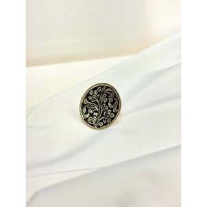 Anillo Floral Noor Chitai de Plata 925 para Hombre, Estilo Vintage, Joyería Fina con Gema de Corte Pera para Uso Diario - Product Image 1