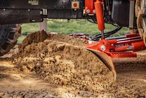 Tracteur niveleuse à roues classique Neilo Equipment 70HP à montage central 4 roues motrices avec composants principaux ROP : pompe, moteur, boîte de vitesses - Product Image 6