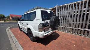 TOYOTA LAND CRUISER VX PRADO 4X4 D'OCCASION 1999 (CONDUITE À GAUCHE/DROITE) - Product Image 3