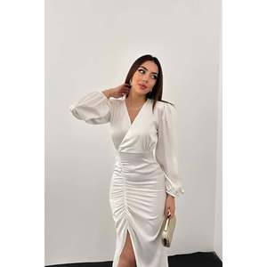 Robe en satin blanche à col en V - Blanc - Product Image 3
