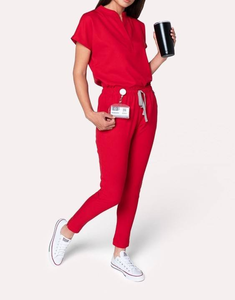 Les soins infirmiers frottent des ensembles d'uniformes avec la silhouette de douille courte et le collier de support contourné pour l'ajustement propre - Product Image 4