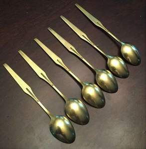 Ensemble de 6 cuillères de mariage en laiton multicolore d'Inde, parfaites pour les restaurants, les hôtels et les événements de mariage. - Product Image 6