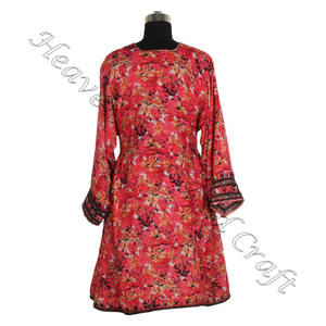 Réel Balochi Tribal Ethnique Fait Main Kutchi Robe BDR016 Vintage Bohème Indien Fournisseur Vintage Fait Main Broderie Bohème - Product Image 4