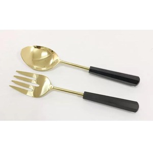 Fourchette de service à salade en bois d'acacia personnalisée à la main Ensemble de 2 pour la maison et la cuisine Produits écologiques - Product Image 3