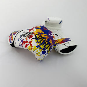 Gants de boxe MMA en cuir PU personnalisés en gros respirant évacuation de l'humidité haute densité moulage par injection gants de Muay Thai - Product Image 6