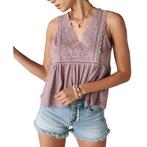 Canotta da donna Lucky Brand rosa in pizzo senza maniche, traspirante, in maglia, con fantasia floreale, a righe o animalier, per uso casual, palestra o personalizzato - Product Image 1