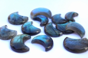 AAA + Haute Qualité Bleu Multi-Feu Labradorite Lune Lisse Coupe Polie Naturel Rose-Couleur Gemme Chaleur Pierres Précieuses Lâches - Product Image 2