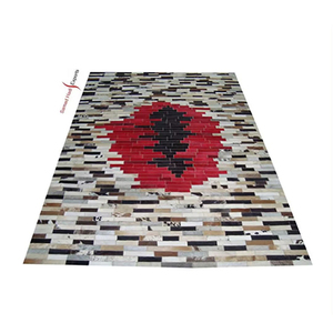 Alfombras de Oración Modernas Hechas a Mano de Lujo, de Piel de Vaca y Lana, Antideslizantes, con Bordado de Pelo y Patchwork - Product Image 2
