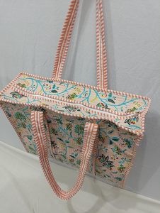 กระเป๋าผ้าแคนวาสสำหรับผู้หญิงกระเป๋าช้อปปิ้งสะพายไหล่ลายดอกไม้ผ้าฝ้ายวินเทจสีพีช - Product Image 3