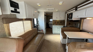 รถบ้านมือสอง F-L-E-E-T-W-O-O-D RV S-T-O-R-M 32BH รุ่นปี 2015 สภาพดี พร้อมใช้งานประสิทธิภาพสูง มีจำหน่าย - Product Image 3