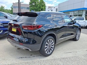 เชฟโรเลต เบลเซอร์ พรีเมียร์ ปี 2023 สภาพดี ใช้งานน้อย สร้างสรรค์อย่างพิถีพิถัน - Product Image 3