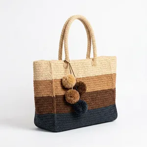 Sac cabas en raphia rayé avec pompon décoratif, style bohème, sac de shopping d'été, logo personnalisé, fabriqué à Madagascar - Product Image 2