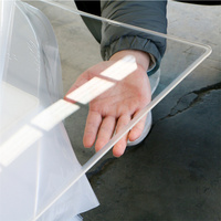 Plaque acrylique transparente haute transparence en PMMA, panneau en plexiglas coulé pour affichage publicitaire et mobilier – Vente en gros