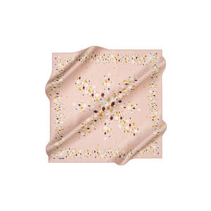 Écharpe carrée en soie rose poudré avec motif géométrique - Product Image 1