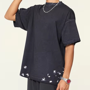 T-shirt surdimensionné vintage pour hommes avec logo personnalisé lourd 310 GSM 100% coton éclaboussures de peinture - Product Image 1