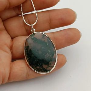 Collier artisanal en argent sterling avec agate mousse, médaillon ovale bohème - Product Image 2