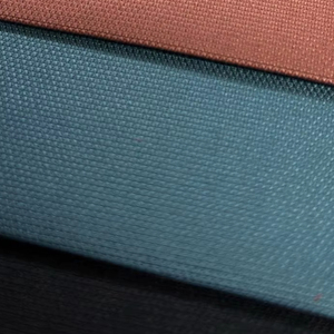 Tela Satén de Poliéster 100% de Alta Calidad, Polialgodón Blanco para Camisas y Ropa de Dormir, para Uso en Exteriores - Product Image 1