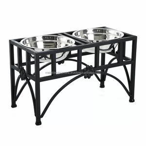 Estación de alimentación alta de comedor doble elevada, soporte de cuencos para mascotas de acero inoxidable negro de hierro para comederos para gatos y perros - Product Image 1