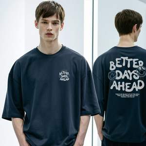 T-shirt de luxe pour hommes 100% coton Design personnalisé surdimensionné 220 grammes vierge tricotée lourde pour motif solide d'impression personnalisée - Product Image 2