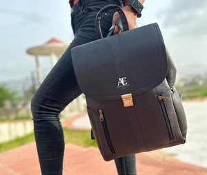 New Style Vintage Look Black Genuine Leather Backpack Travel Backpack Office Leather Large Capacity Travel <b>Bag</b> <b>for</b> <b>Men</b> and Women - Product Image 1