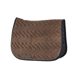 Almohadillas de sillín GP de terciopelo marrón para montar a caballo con tamaño y color personalizables con forro de tela en zigzag Venta en línea - Product Image 1