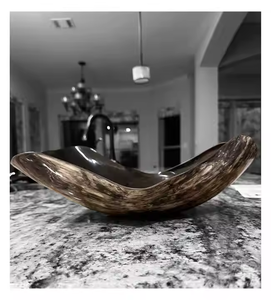 Les bols de buffle durables servent de bols décoratifs parfaits pour la décoration de la maison et de la cuisine et se vendent à un prix élevé et avec la meilleure qualité - Product Image 1