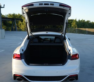 RS5 Sportback 2023, V6 biturbo de 444 ch, transmission intégrale, pack d'assistance au conducteur RS - Product Image 1