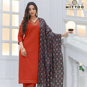 MITTOO NITIKA Vetrican señoras formal Kurti indio y paquistaní ropa al por mayor en la India - Product Image 1