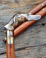 Canne de marche en bois faite à la main, 36 pouces, avec poignée tête de chien en laiton massif antique, finition brun poli, design vintage, Noël