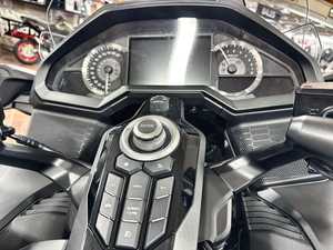 Motocicleta Honda Goldwing Anniversary Touring 2025, Personalizable, Soporte OEM, DIY, Garantía de 10 Años, Origen Estadounidense, Opciones de Financiamiento - Product Image 2