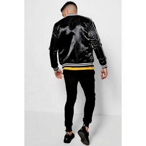 NOUVEAU 2025 Vente en gros Veste universitaire en satin de meilleure qualité sur mesure Veste universitaire en satin de mode pour hommes - Product Image 3