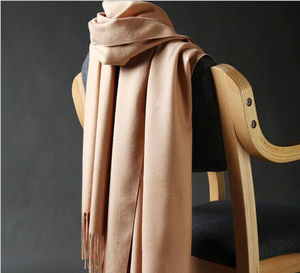 Dernier modèle Châle d'hiver décontracté brodé en laine de renard arabe pour hommes Style traditionnel chaud pour vêtements pour adultes - Product Image 3
