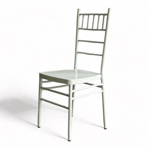 Silla para Eventos Chiavari (Chivas) GCF149 de Hierro con Recubrimiento en Polvo y Diseño de Junta de Bambú, Apilable para Uso en Comedores, Fiestas y Hoteles - Product Image 4