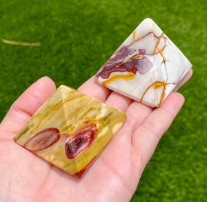 Beautiful Mookaite Jasper Crystal Pyramid Wholesale Polished Semi-Precious Stone Craft for Meditation Healing Sale - Product Image 5