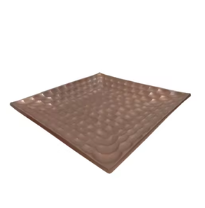 Platos de servicio cuadrados de Metal de calidad elegante, placa de cargador de diseño único decorativa hecha a mano para decoración de mesa - Product Image 1