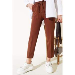 Pantalon habillé marron taille élastique pour femmes jambe maigre avec techniques froissées respirant décontracté Cargo Design Long Cargo pantalon - Product Image 1