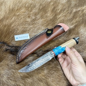 LHH15 사냥 칼 뿔 손잡이 다마스커스 추적기 5 인치 블레이드 사슴 그립 다마스커스 강철 자기 방어 칼 가죽 칼집 - Product Image 1