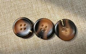 Bouton en corne de buffle pour manteau chemise produit naturel meilleure qualité couleur naturelle - Product Image 3