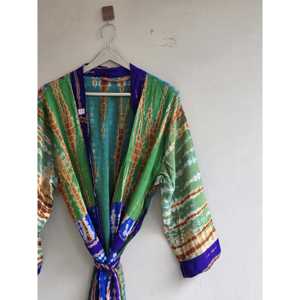 Kimono Maxi de Crepé Tie-Dye con Bolsillos, Tipo Bata de Seda para Cubrir el Traje de Baño - Product Image 1
