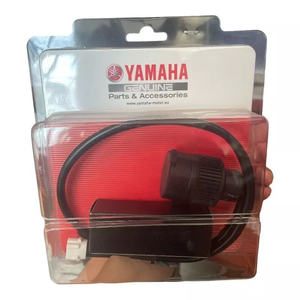 Prise d'alimentation USB d'origine YAMAHA YMEFUSBU0000 pour systèmes électriques de moto - Product Image 1