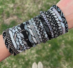 Napali Premium Quality Glass Beads Bracelet Mix <b>Colour</b> <b>Roll</b> Bracelets Crystal Lampwork & Glass Beads Product Category - Product Image 1