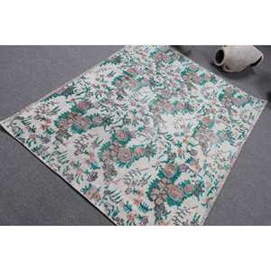 พรมตุรกีโบราณ ขนาด 5.5x4.3 ฟุต พรมลายดอกไม้สีขาวเขียว - Product Image 4