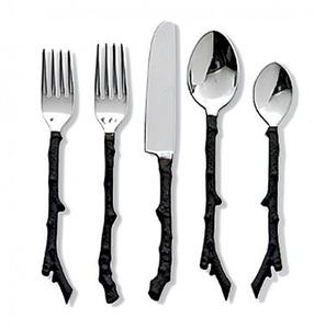 Ensemble de couverts en métal plaqué or de qualité supérieure pour les dîners de luxe et la décoration élégante de la cuisine domestique - Product Image 2